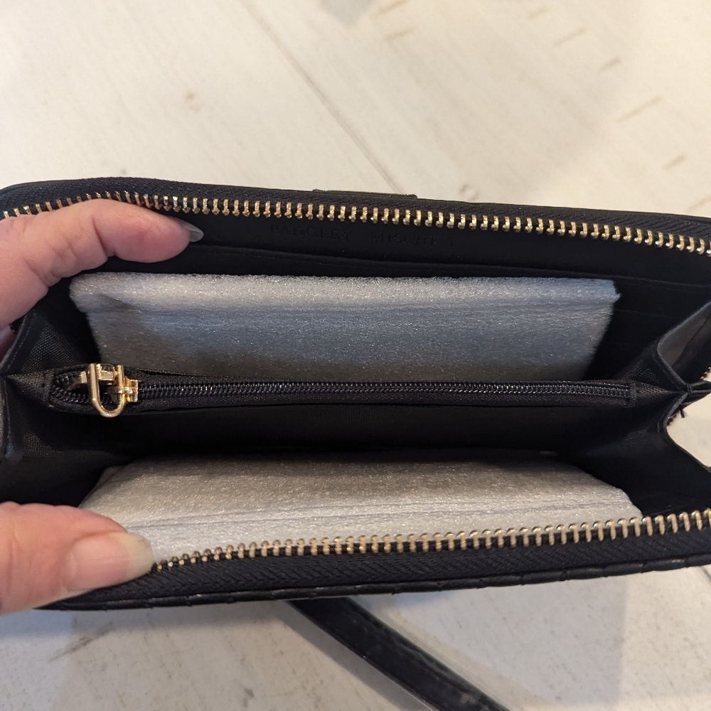 Badgley Mischka Black long wallet with phone pocket NWT - Picture 7 of 7